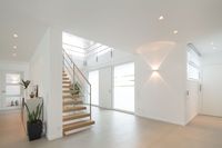 Kreative Treppenhausgestaltung in Hagen mit individueller Farbgestaltung